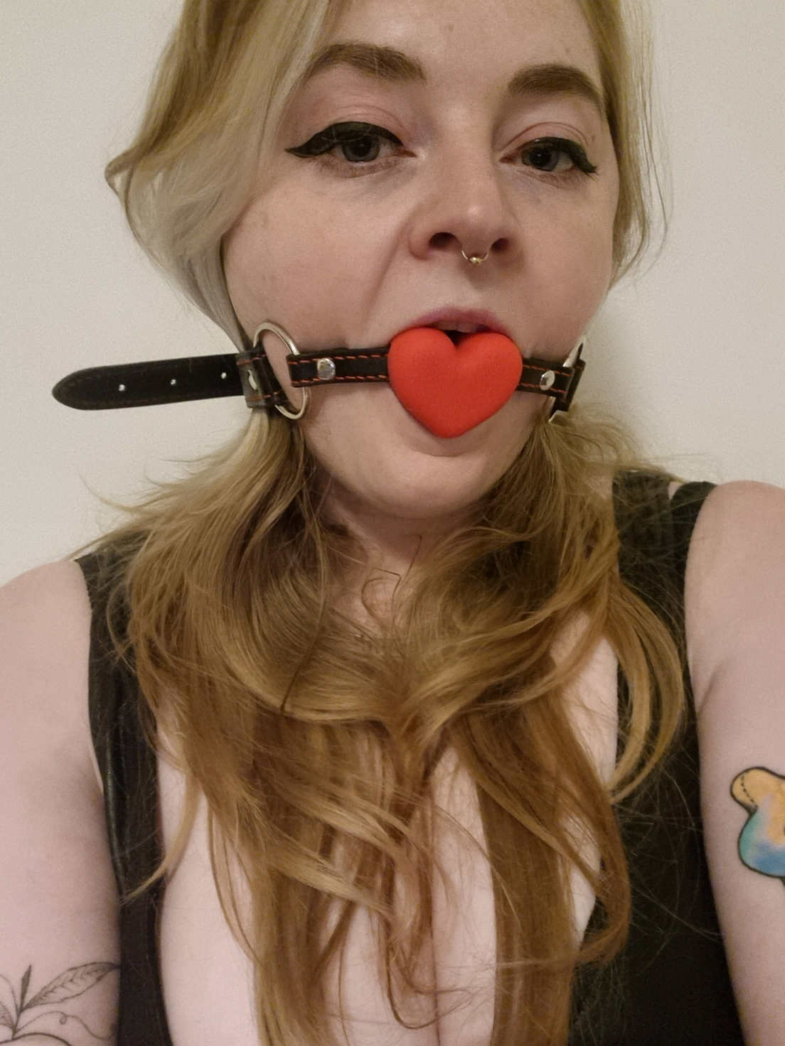 Red hearts ball gag – Your_ClayDaddy